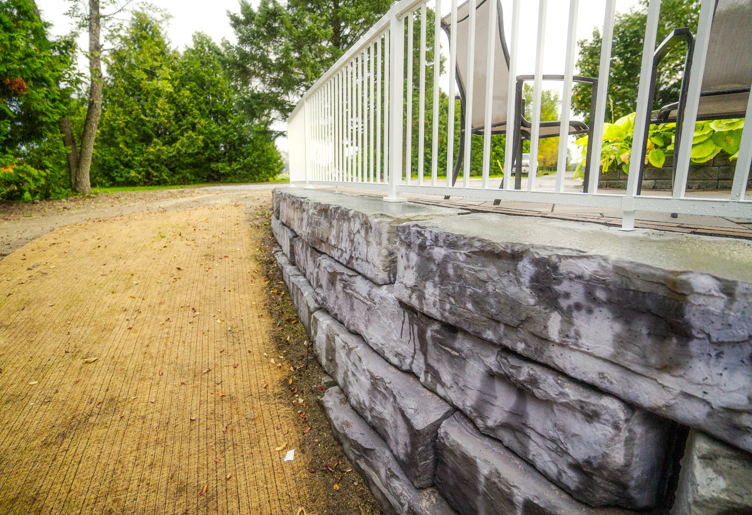 Retaining Walls & Driveways by Limestone Land Care